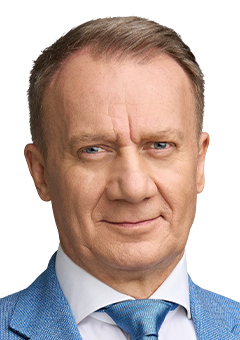 VARJU LÁSZLÓ fényképe