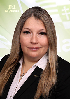VÉGH ANNAMÁRIA fényképe
