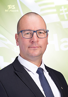 VARGA BALÁZS fényképe