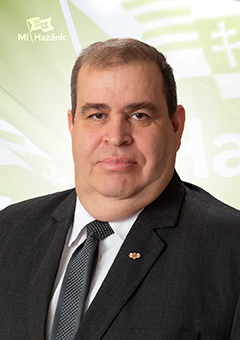 PARÉ ATTILA fényképe
