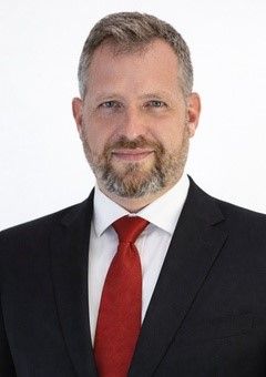 DOHÁNY ANDRÁS fényképe